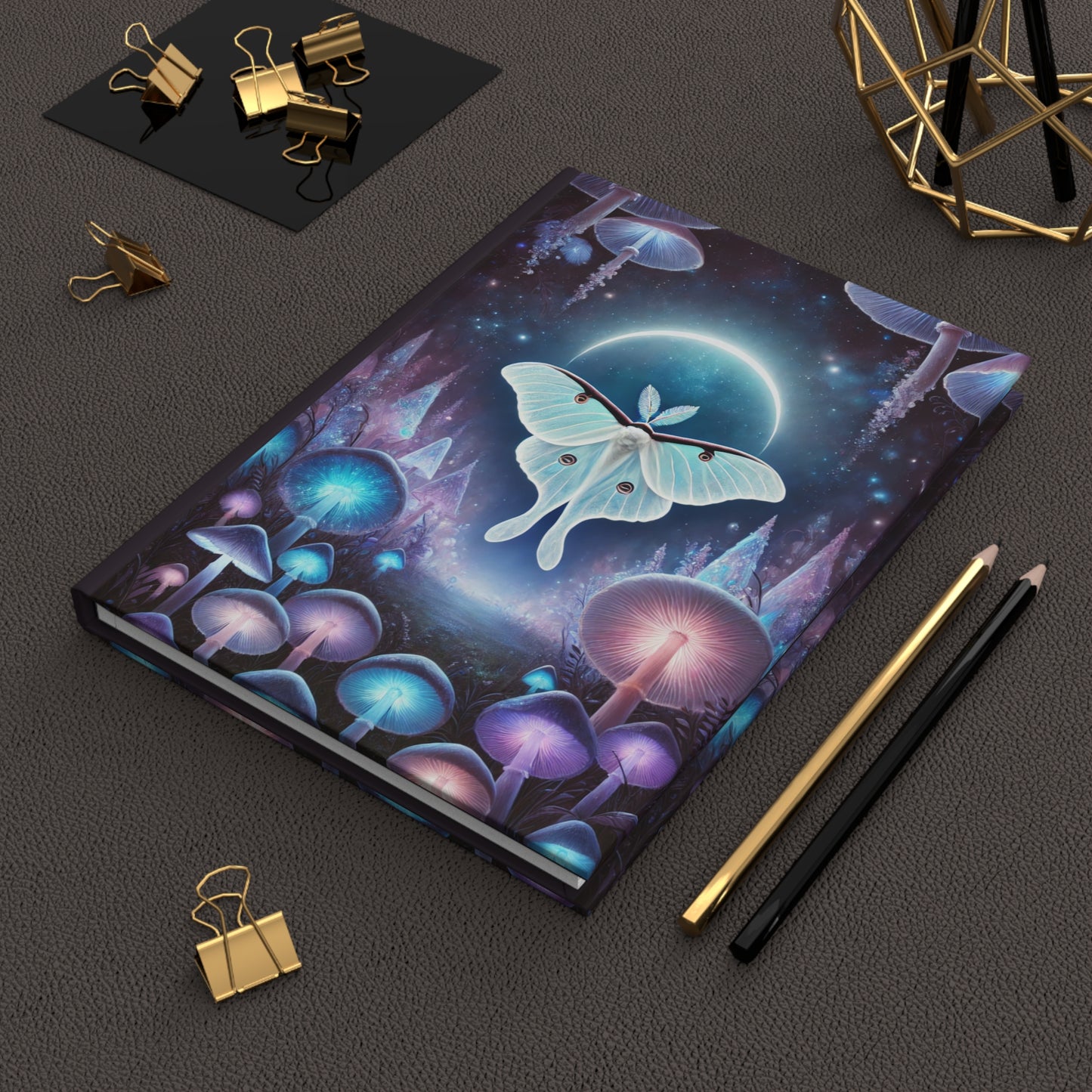 Lunar Enchantment – A Celestial Journal of Dreams & Magic