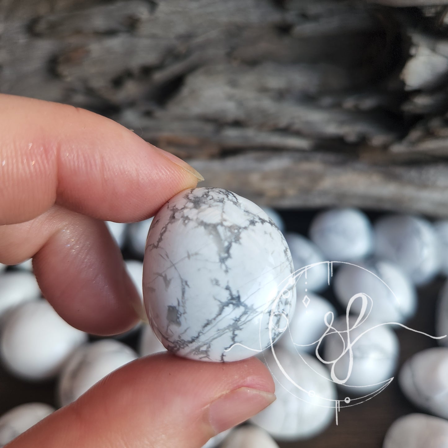 Howlite Tumble