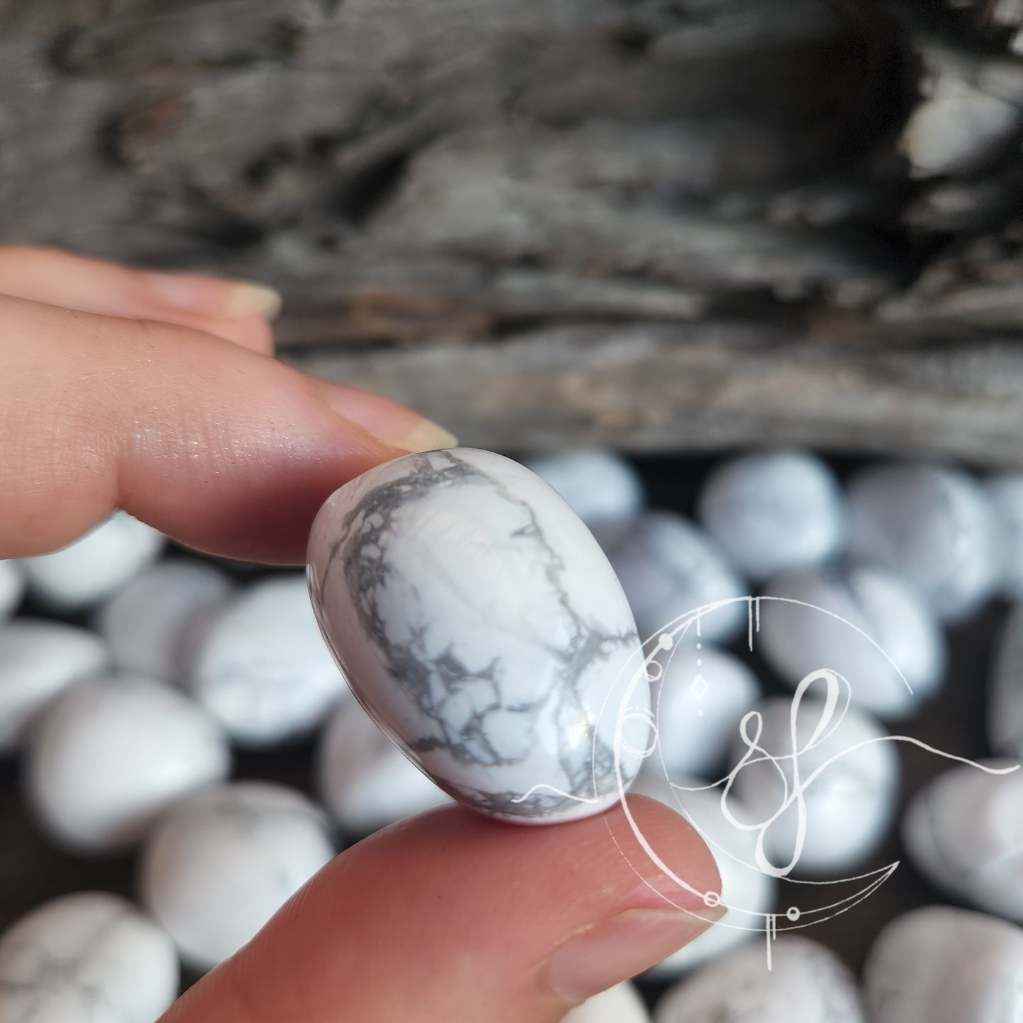 Howlite Tumble
