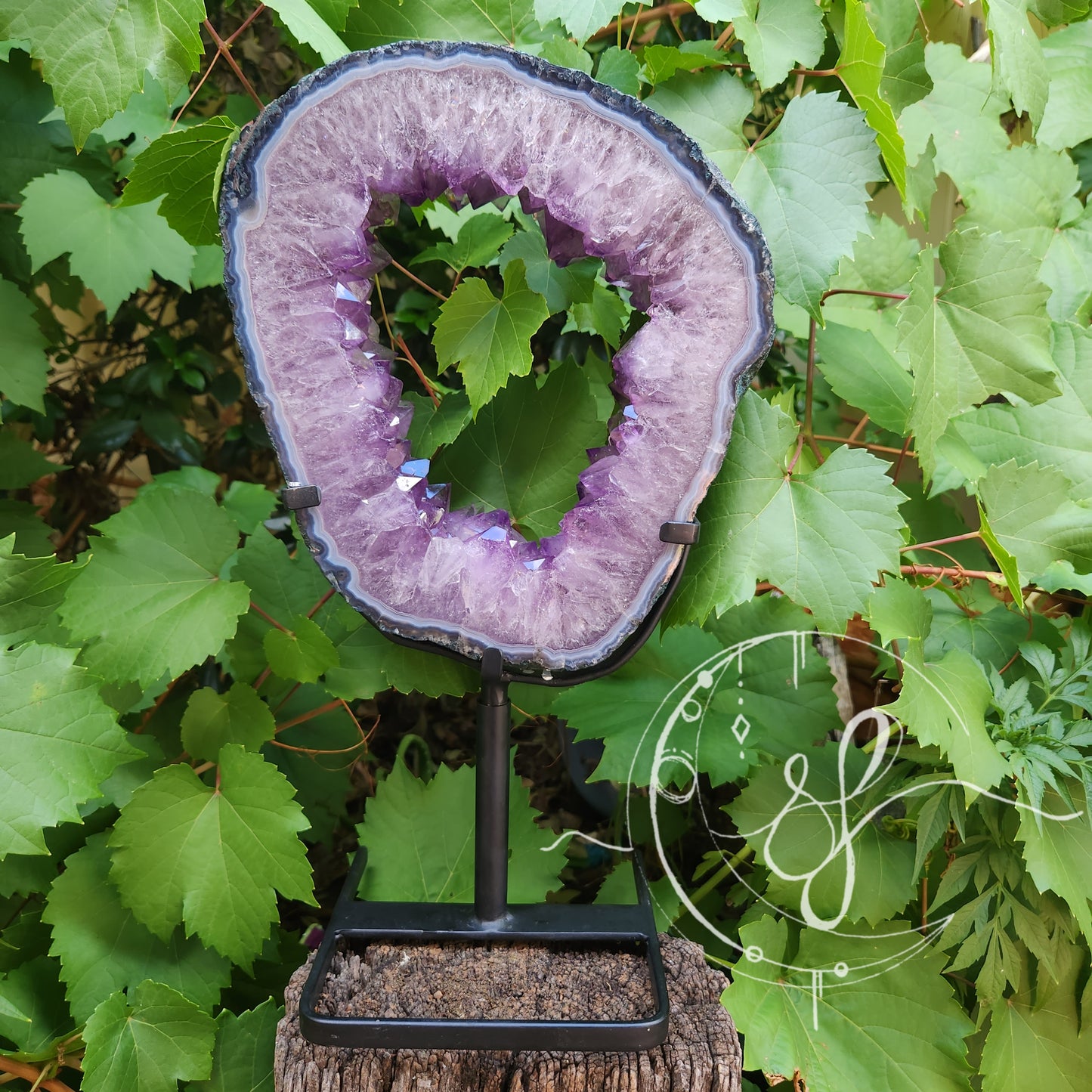 Amethyst portal on spinning stand brazil Amythest She Fire