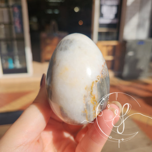 Grey Banded Onyx Egg