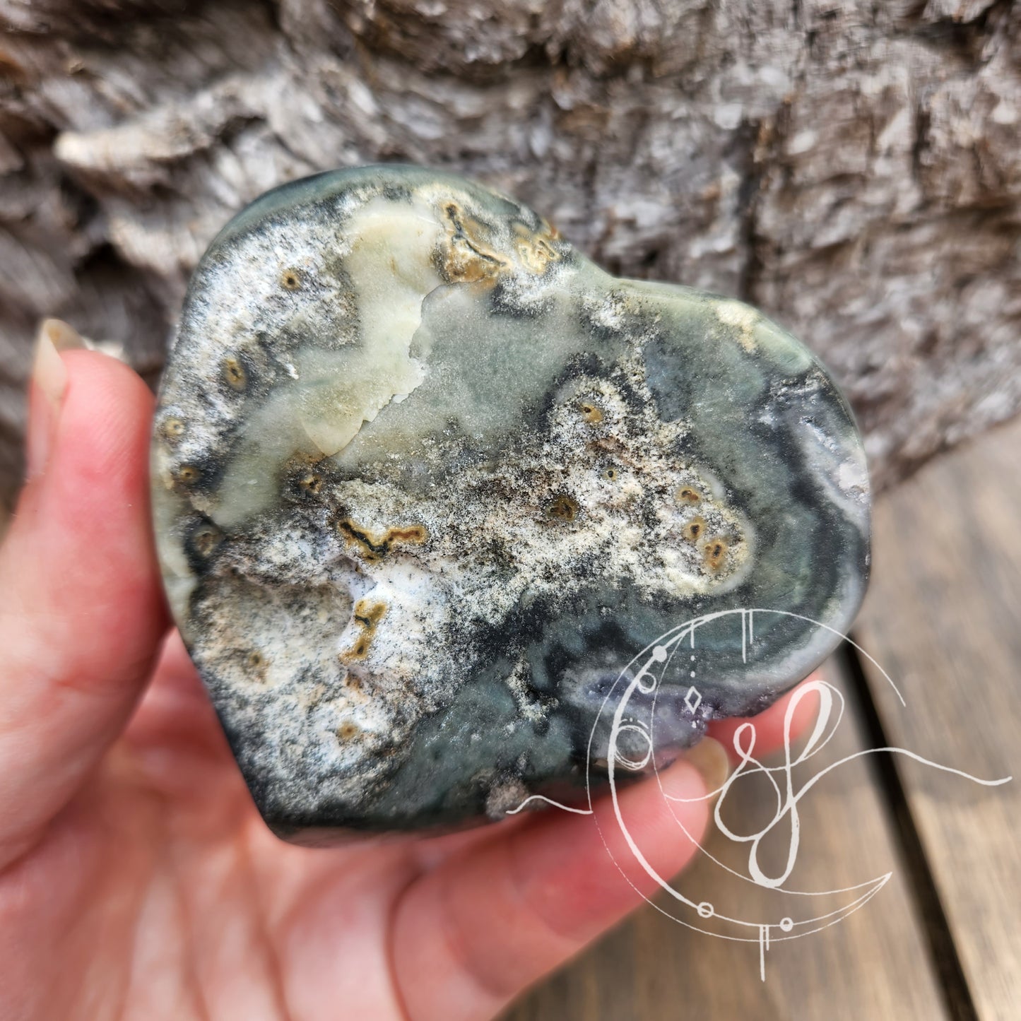 Uraguay Agate Amethyst Druzy Heart U