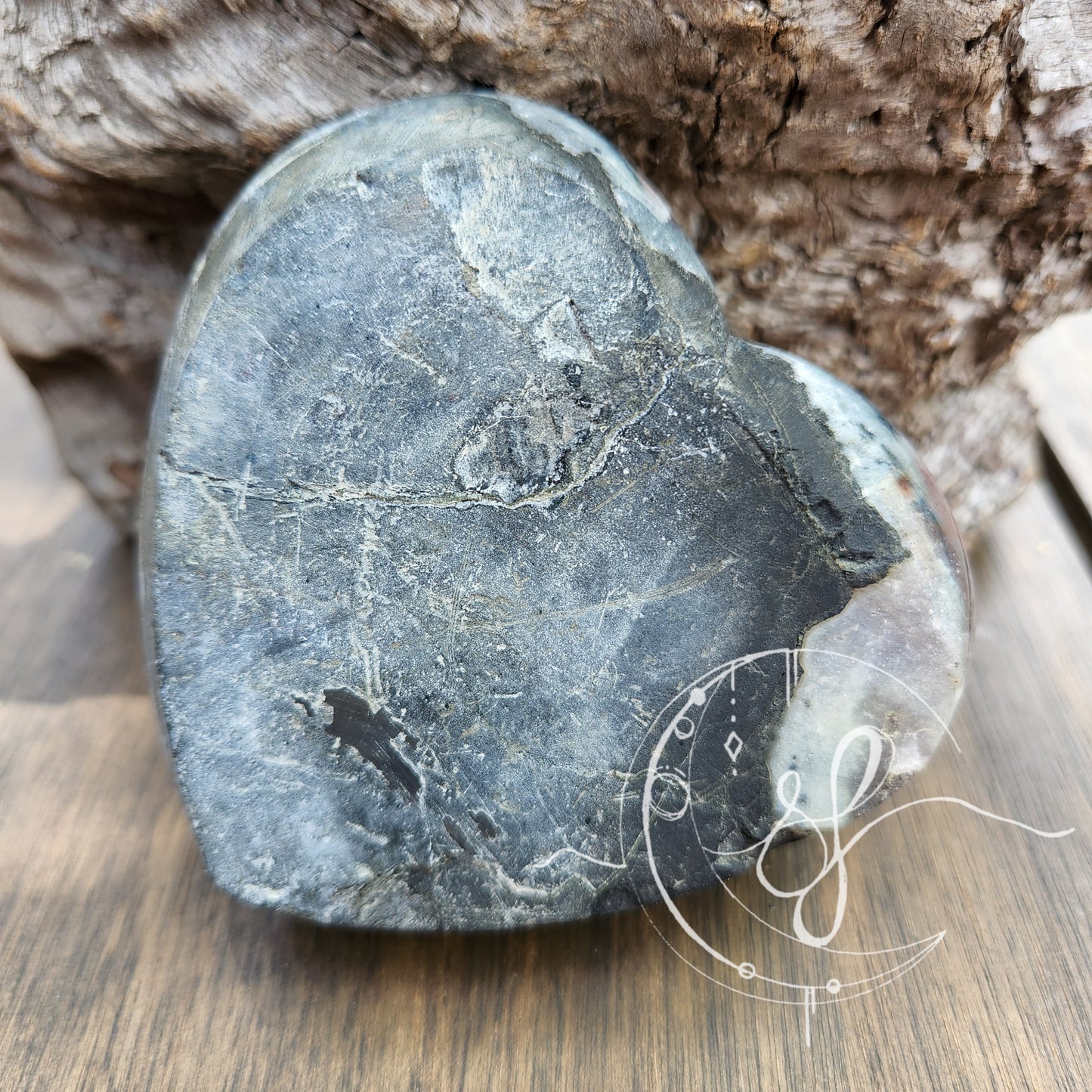 Uraguay Agate Amethyst Druzy Heart Y